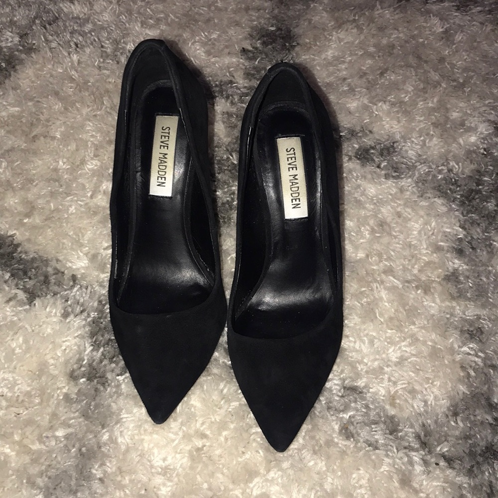 Black Steve Madden high heels